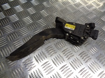 POTENCJOMETR GAZU OPEL VECTRA C 1.9 CDTI 9186725