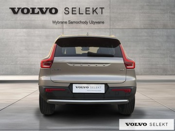 Volvo XC40 Crossover Facelifting 2.0 B3 163KM 2022 Volvo XC 40 XC40 B3 Core aut, Pakiet park assist,, zdjęcie 4