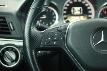 Mercedes Klasa E W212 Coupe 200 CGI BlueEFFICIENCY 184KM 2011 Mercedes E E 200, Serwis ASO, Automat, Skóra, zdjęcie 17