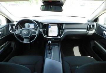 Volvo V60 II  Kombi 2.0 D3 150KM 2020 Volvo V60 z Gwarancja Model 2021r 2.0 Diesel 150KM, zdjęcie 5