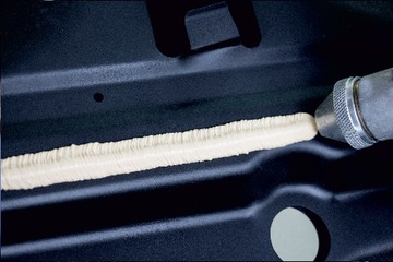 NOVOL STP FLOW 290мл БЕЖЕВАЯ РАСПЫЛЯЮЩАЯ МАССА