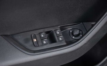 Skoda Superb III Liftback 1.6 TDI 120KM 2016 Skoda Superb 1.6TDI 120KM Ledy Navi Camera DSG Po Serwisie Bez Wkladu, zdjęcie 15