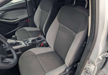 Ford Focus III Hatchback 5d facelifting 1.6 TDCi 115KM 2014 Ford Focus Ford Focus 1,6 TDCi 186000 km 1.6 Diesel 115KM, zdjęcie 6