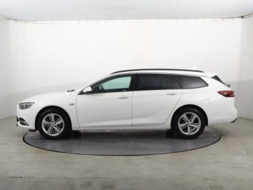 Opel Insignia I Sports Tourer Facelifting 2.0 CDTI Ecotec 170KM 2017 Opel Insignia 2.0 CDTI, Salon Polska, 167 KM, zdjęcie 2