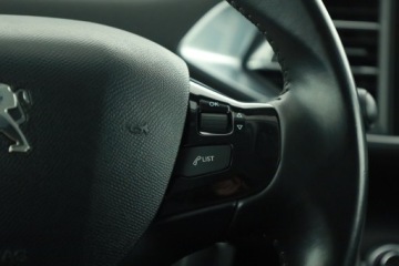 Peugeot 308 II SW 1.2 PureTech 130KM 2015 Peugeot 308 1.2 PureTech, Salon Polska, Navi, zdjęcie 16