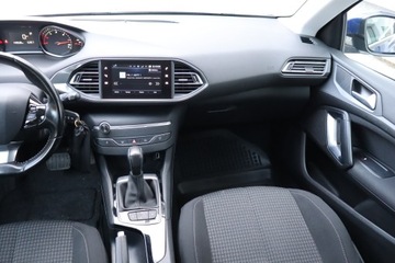 Peugeot 308 II SW Facelifting 1.6 BlueHDi 120KM 2018 Peugeot 308 1.6 BlueHDi, Salon Polska, Serwis ASO, zdjęcie 7