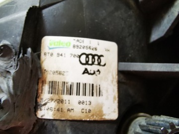 AUDI A5 8T HALOGEN PRAVÝ PŘEDNÍ