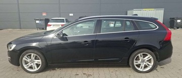 Volvo V60 I 2013 Volvo V60 Volvo V60 D6 AWD Plug-in Hybrid Summum 2.4 Hybryda Plug-in 220KM, zdjęcie 26