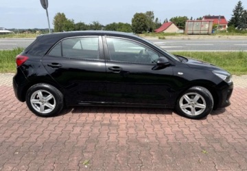 Kia Rio IV Hatchback 5d 1.2 DOHC 84KM 2017 Kia Rio 1.2 cztery cylindry Nawigacja Klima Czujniki parkowania GWARANCJA, zdjęcie 9