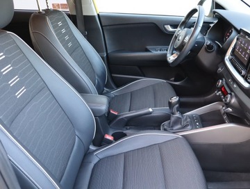 Kia Stonic Crossover 1.0 T-GDI 120KM 2020 Kia Stonic 1.0 T-GDI MHEV, Salon Polska, zdjęcie 8