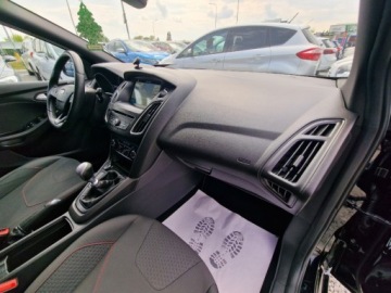 Ford Focus III Kombi Facelifting 1.0 EcoBoost 140KM 2017 Ford Focus ST-LINE 1.0 EcoBoost 140Ps Navi Ksenon Alu Piekny Gwarancja, zdjęcie 22