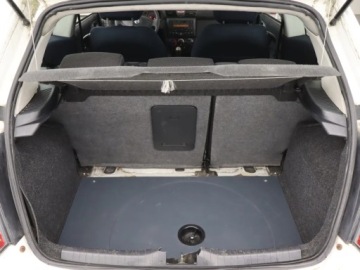 Fiat Stilo Hatchback 1.9 JTD 80KM 2004 Fiat Stilo 1.9 JTD, zdjęcie 13