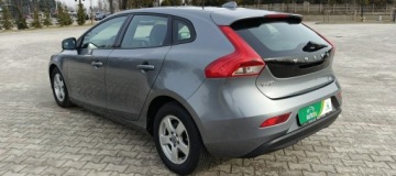 Volvo V40 II Hatchback 1.6 D2 115KM 2015 Volvo V40 1,6Hdi 115KM Skóra Navi Parktronik, zdjęcie 3