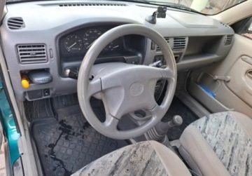 Mazda Demio I 1.3 16V 63KM 1999 Mazda Demio Idealny Stan Klimatyzacja 1.3 Benzyna 63KM, zdjęcie 6