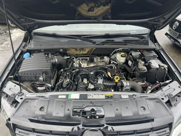 Volkswagen Amarok I Pick Up Double Cab Facelifting 3.0 TDI 204KM 2018 Volkswagen Amarok 4x4 3.0 TDI Podgrzewanie Hak, zdjęcie 11