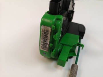 HYUNDAI I40 2013 PRAVÁ STRANA ZÁMEK DVEŘE ZADNÍCH