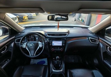 Nissan X-Trail III Terenowy 1.6 dCi 130KM 2016 Nissan X-Trail Nissan X-Trail 1.6 DCi Tekna 2WD EU6 1.6 Diesel 130KM, zdjęcie 5