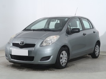 Toyota Yaris II Hatchback 5d 1.0 VVT-i 69KM 2009 Toyota Yaris 1.0 VVT-i, Salon Polska, Serwis ASO, zdjęcie 1