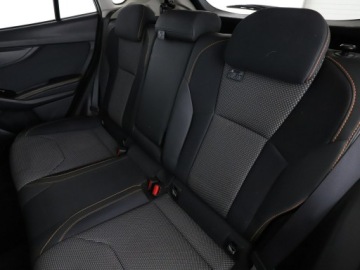 Subaru XV II 2018 Subaru XV automat 4x4 klima auto full LED grzane, zdjęcie 16