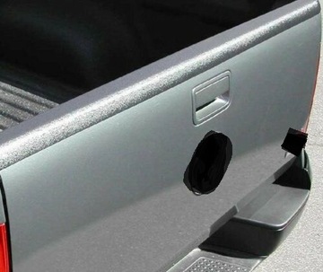 LIŠTA OSOBNÍ STRÁŽCE KRYT KUFRU MITSUBISHI L200