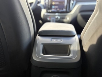 Volvo XC60 II Crossover Plug-In Facelifting 2.0 T6 350KM 2024 Volvo XC 60 T6 Plug-In | AWD | Plus Dark | FV23% |, zdjęcie 19