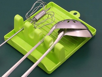 Ложка для сушки не загрязняет кухонную стойку во время приготовления пищи.