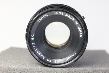 Пленочная камера Canon AE-1 35 мм + FD 50 мм F1.8 S.C. Объектив + вспышка SPEEDLITE 188A