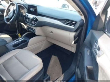 Ford Escape III 2020 Ford Escape 2020 Ford Escape SEL FWD 1.5 Benzyna 181KM, zdjęcie 9