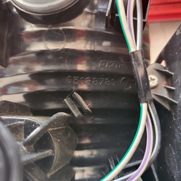 Dodge Challenger крышка + лампы правая, левая комплект 2008-2014 гг.