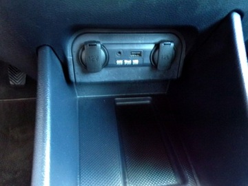 Kia Rio III Hatchback 3d 1.2 DOHC CVVT 85KM 2012 Kia Rio KLIMATRONIC LED, zdjęcie 22