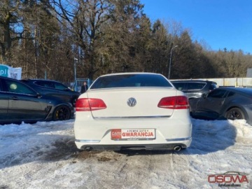 Volkswagen Passat B7 Limousine 2.0 TDI CR BlueMotion 177KM 2013 Volkswagen Passat 2.0tdi 4-Motion R-Line max wyposazenie Webasto ledy xeno, zdjęcie 7