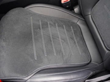 Mercedes GLC C254/X254 Coupe 2.0 200 204KM 2026 MERCEDES-BENZ GLC 200 4-Matic AMG Line Suv 204KM 2026, zdjęcie 6