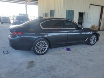BMW Seria 5 G30-G31 2022 BMW Seria 5 530xi 2022 2.0l 2.0 Benzyna 248KM, zdjęcie 3