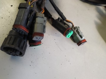 SCANIA R 420 ПОЛНАЯ УСТАНОВКА НА РАМУ ЖГУТ ПРОВОДОВ КАБЕЛИ РАЗЪЕМЫ