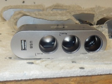 РАЗДЕЛИТЕЛЬ ПРИкуривателя 3 розетки + USB *10шт*