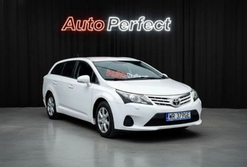 Toyota Avensis III Wagon Facelifting 1.8 Valvematic 147KM 2014