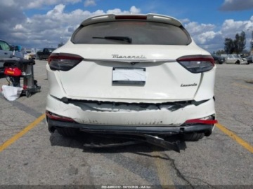 Maserati Levante 2022 Maserati Levante Modena 2022 3.0 Benzyna 424KM, zdjęcie 4