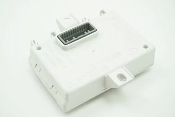 Renault Clio IV навигационный модуль 283467680R