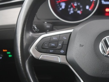 Volkswagen Passat B8 Limousine Facelifting 1.5 TSI EVO 150KM 2020 VW Passat 1.5 TSI, Salon Polska, Klima, zdjęcie 15