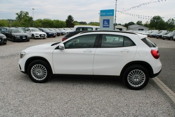 Mercedes GLA I Off-Roader Facelifting 1.6 180 122KM 2019 Mercedes GLA 180 F-vat Salon Polska Kamera Automat, zdjęcie 8