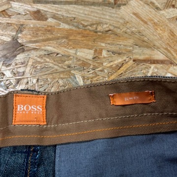 Spodnie Materiałowe HUGO BOSS ORANGE 30 Slim