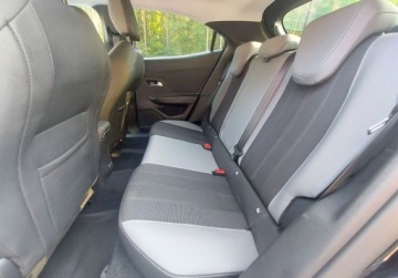 Opel Mokka II SUV-e 50kWh 136KM 2023 Opel Mokka Mokka-e 50kWh Elegance Elektryczny 136KM, zdjęcie 1