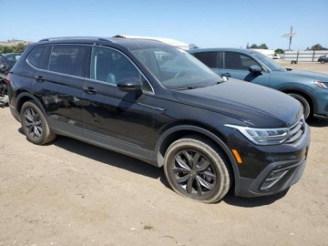 Volkswagen Tiguan II 2023 Volkswagen Tiguan 2023 VOLKSWAGEN TIGUAN SE 2.0 Benzyna 184KM, zdjęcie 3