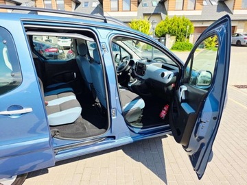 Citroen Berlingo II Combi Facelifting 1.6 HDI 75KM 2015 Citroen Berlingo Multispace___Limited Selection___1.6 HDi 75KM___Pelna His, zdjęcie 17