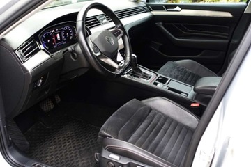 Volkswagen Passat B8 Variant Facelifting 2.0 TDI 190KM 2020 Volkswagen Passat DSG, Virtual, Hak, Tempomat, LED Matrix, Climatronic, Ka, zdjęcie 9