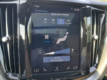 Volvo XC60 II Crossover T5 250KM 2019 VOLVO XC60 T5, Bogate wyposażenie, Dokumentacja AWD, Przebieg 9582, zdjęcie 26