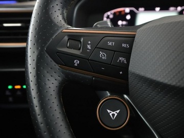 Cupra Formentor Crossover 2.0 TSI 310KM 2022 Cupra Formentor 4x4 automat VZ full LED panorama, zdjęcie 34