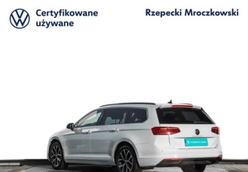 Volkswagen Passat B8 Variant Facelifting 2.0 TDI SCR 150KM 2023 Volkswagen Passat 2.0 TDI 150KM DSG Business Fotele Podgrzewane LED MATRIX, zdjęcie 6