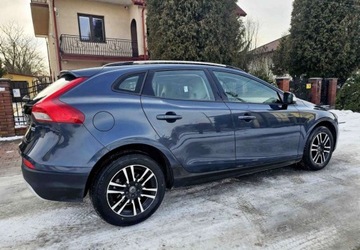 Volvo 2016 Volvo V40 Cross Country Volvo V40 Cross Country D2 Pro 2.0 Diesel 120KM