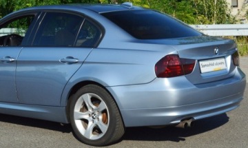 BMW Seria 3 E90-91-92-93 Touring E91 3.0 330i 272KM 2012 BMW 3 330 i xDrive 272 KM, zdjęcie 12